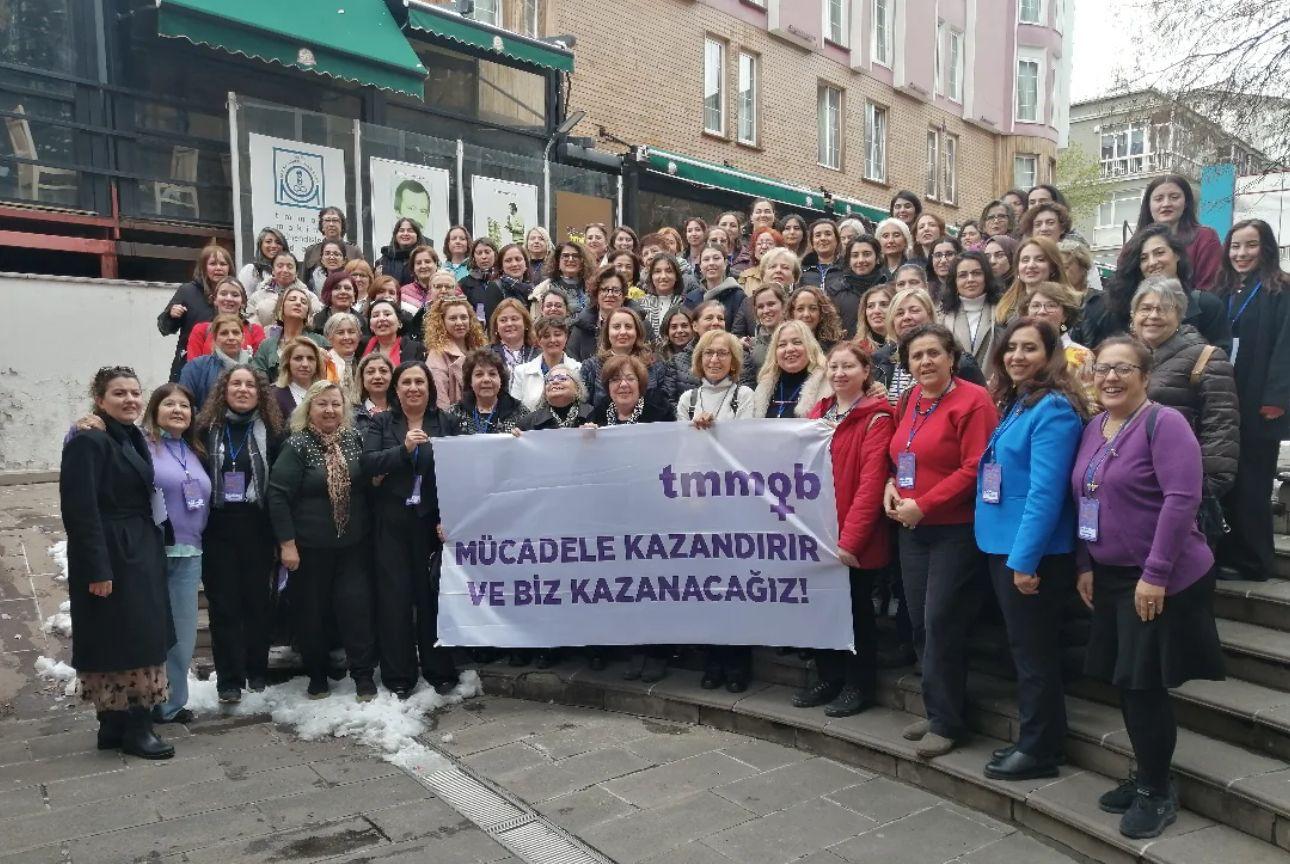 TMMOB 6. KADIN SEMPOZYUMU "ÖRGÜTLEN, DİREN, DEĞİŞTİR" TEMASIYLA GERÇEKLEŞTİRİLDİ