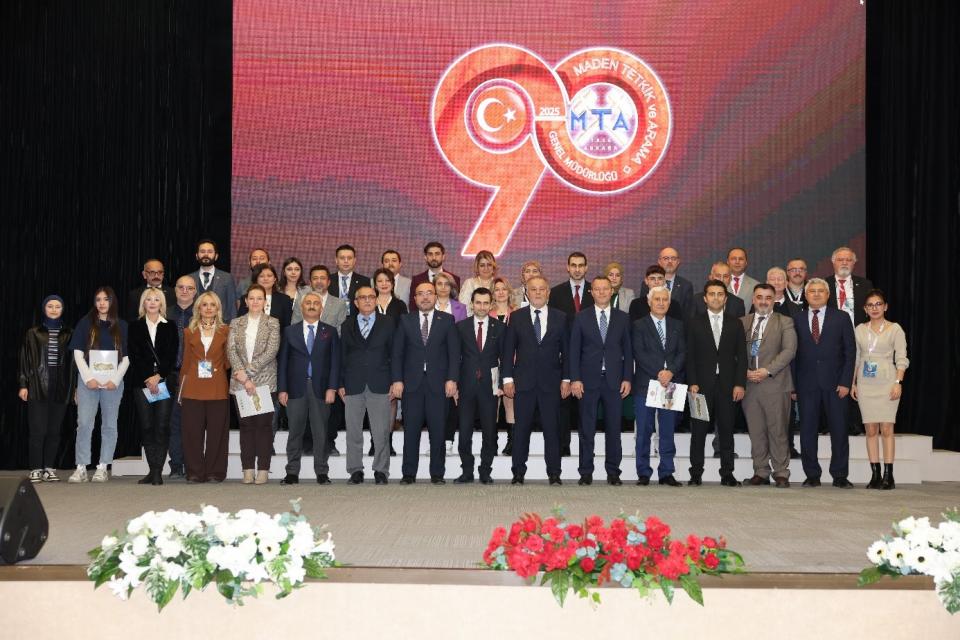 MTA 90. YIL KONGRESİ 8-10 ARALIK TARİHLERİ ARASINDA GERÇEKLEŞTİRİLDİ.