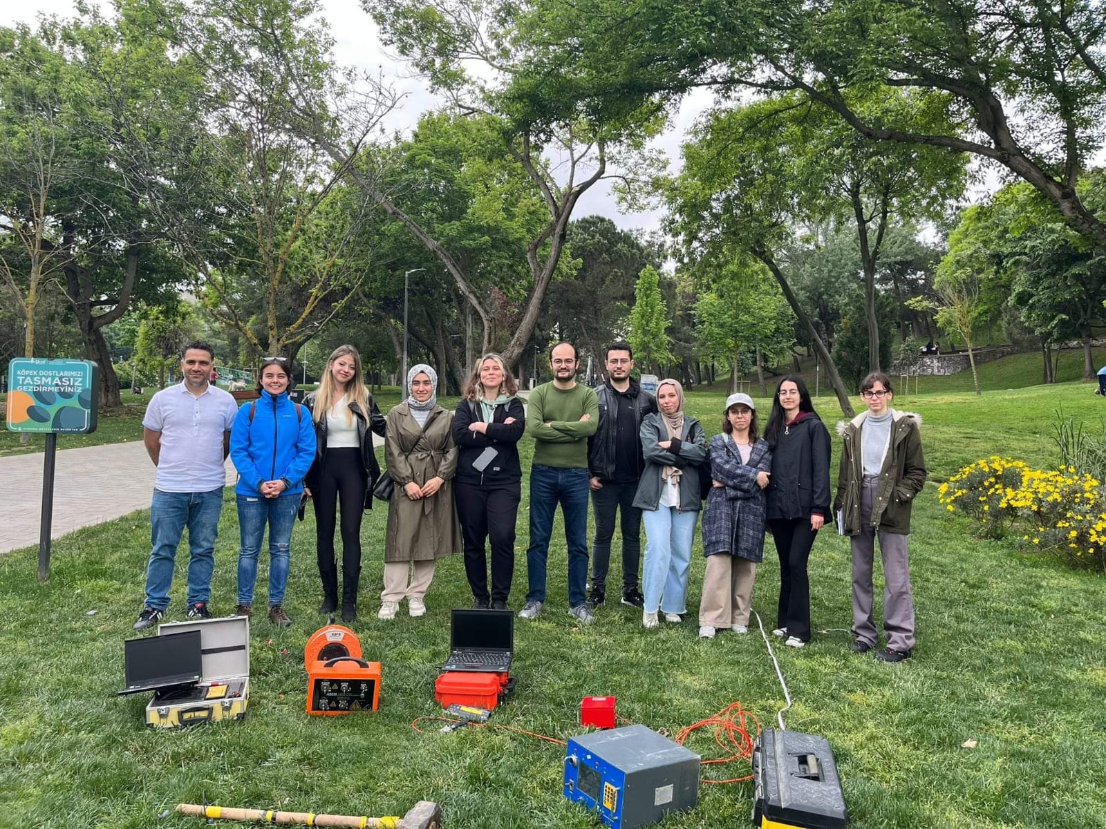 JEOFİZİK YÖNTEMLER ARAZİ UYGULAMALARI GERÇEKLEŞTİRİLDİ