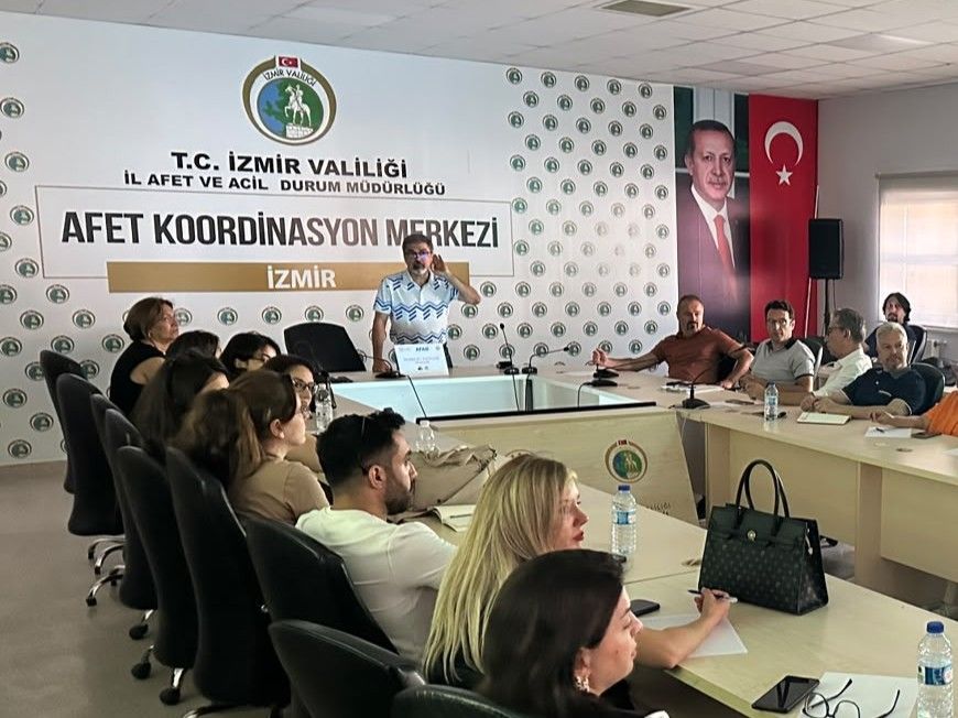 İZMİR VALİLİĞİ AFET VE ACİL DURUM MÜDÜRLÜĞÜ İRAP 2027-2031 DÖNEMİ I. ÇALIŞTAYI GERÇEKLEŞTİRİLDİ.