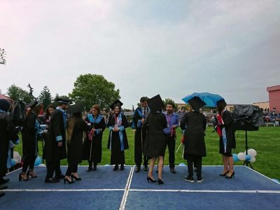 <BR><BR>KTÜ MEZUNİYET TÖRENİ YAPILDI