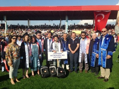 ÇOMÜ JEOFİZİK MÜHENDİSLİĞİ BÖLÜMÜ MEZUNİYET TÖRENİ YAPILDI