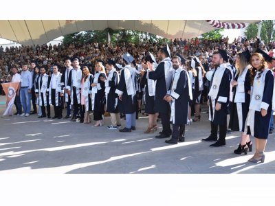<BR>ANKARA ÜNİVERSİTESİ MEZUNİYET TÖRENİ YAPILDI