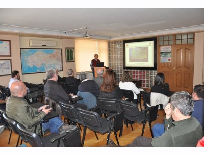 "MALZEME OCAKLARININ ARANMASIİŞLETİLMESİ VE REZERV HESAPLARINDA KULLANILAN JEOFİZİK YÖNTEMLER;" KONULU SÖYLEŞİTARTIŞMA 10 MART 2018 ANKARADA YAPILDI