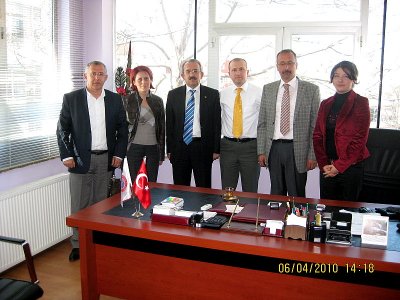ŞUBEMİZİN 2010 YILI FAALİYETLERİTRABZON ŞUBE YÖNETİM KURULUMUZ 06 NİSAN 2010 TARİHİNDE GİRESUN İLİMİZDEKİ BELEDİYE VE KURUMLARI ZİYARET ETMİŞTİR 
