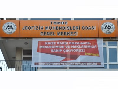 KRİZE KARŞI EMEĞİMİZE MESLEĞİMİZE VE HAKLARIMIZA SAHİP ÇIKIYORUZ