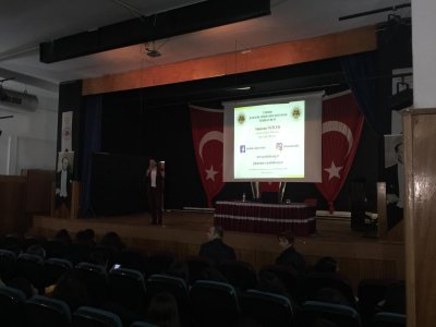 BORNOVA ANADOLU LİSESİ`NDE MESLEK TANITIM SEMİNERİ VE TEMEL AFET BİLİNCİ EĞİTİM SEMİNERİ VERİLDİ