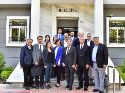 TMMOB İZMİR İL KOORDİSNASYON KURULU OLARAK BORNOVA BELEDİYE BAŞKANI SN MUSTAFA İDUĞ MAKAMINDA ZİYARET EDİLDİ
