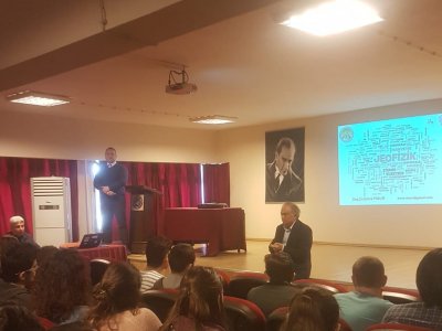 BUCA ANADOLU LİSESİ`NDE MESLEK TANITIM SEMİNERİ YAPILDI