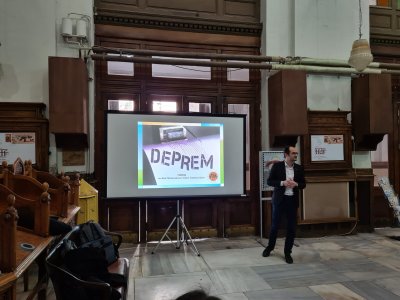 ÜLKEMİZİN DEPREM POTANSİYELİ VE DEPREM ZARARLARINI AZALTMAK İÇİN YAPILAN ÇALIŞMALAR SUNUMU GERÇEKLEŞTİRİLDİ