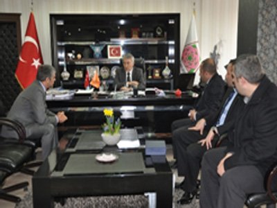 ISPARTA YAKAÖREN KÖYÜNDEKİ GAZ ÇIKAN KUYU HAKKINDA ÇÖZÜM ARAYIŞLARI