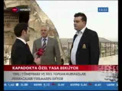 NEVŞEHİR İLİNE BAĞLI GÖREME KASABASINDA; KAYA DÜŞMESİ