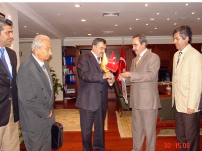 ÇEVRE VE ORMAN BAKANI SN VEYSEL EROĞLU MAKAMINDA ZİYARET EDİLDİ