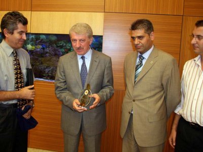 SAKARYA BÜYÜKŞEHİR BELEDİYE BAŞKANLIĞI`NI ZİYARET