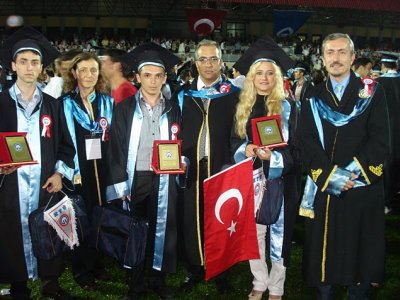 KARADENİZ TEKNİK ÜNİVERSİTESİ MEZUNİYET TÖRENİ