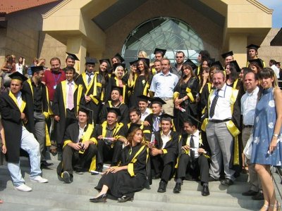 İSTANBUL ÜNİVERSİTESİ JEOFİZİK MÜHENDİSLİĞİ BÖLÜMÜNDE MEZUNİYET TÖRENİ