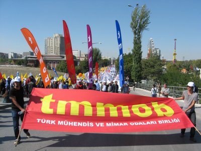 DİSK KESK TMMOB VE TTB MİTİNGİ