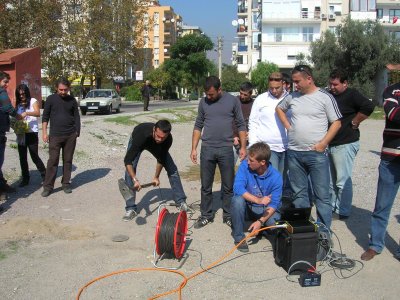 İZMİR İLİNDEKİ TESCİLLİ BÜROLAR İLE ARAZİ ÇALIŞMASI YAPILMIŞTIR