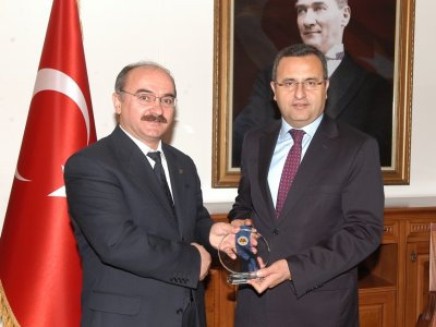 DENİZLİ VALİSİ ABDÜLKADİR DEMİR İLE GÖRÜŞME