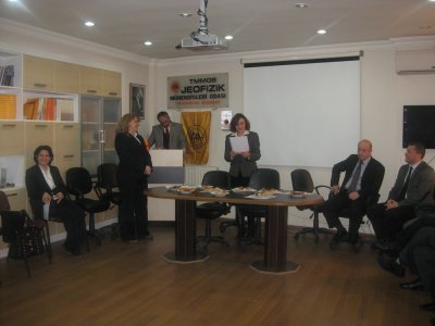 8 MART DÜNYA KADINLAR GÜNÜ