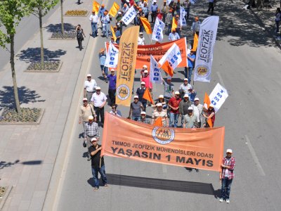 1 MAYIS`TA SIHHİYE MEYDANINDAYDIK