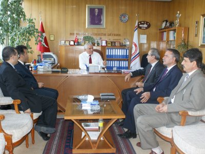 MTA GENEL MÜDÜRÜ MEHMET ÜZER MAKAMINDA ZİYARET EDİLDİ