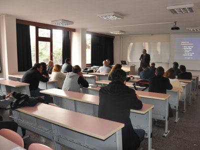 ZEMİNLERİN GEOTEKNİK VE JEOFİZİK ANALİZİ KURSU YAPILDI