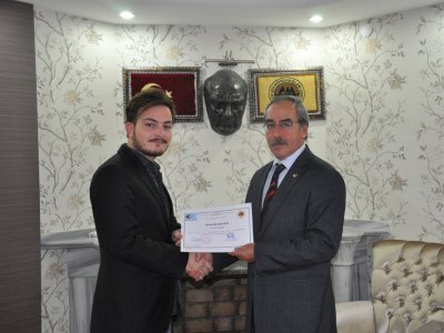 KOSGEB UYGULAMALI GİRİŞİMCİLİK EĞİTİMİ SERTİFİKALARI VERİLDİ