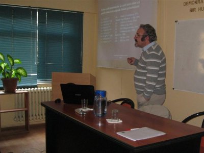 ZEMİNLERİN GEOTEKNİK VE JEOFİZİK ANALİZİ KURSU YAPILDI