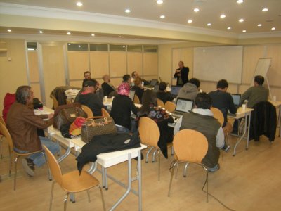 DENİZLİ`DE MESLEK İÇİ EĞİTİM KURSU YAPILDI