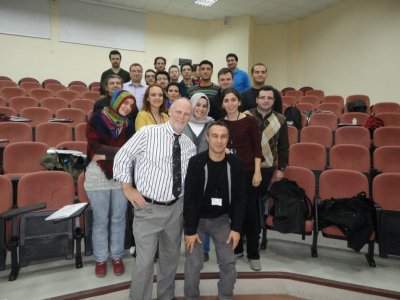 ELEMENTS OF SEISMIC DISPERSION: A SOMEWHAT PRACTICAL GUIDE TO FREGUENCYDEPENDENT PHENOMENA‘‘ KONULU SEMİNER YAPILDI