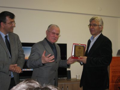 SİSMOLOJİDE KISA VE UZUN DÖNEMLİ ÇALIŞMALARDA STRATEJİK PLANLAMA KONULU SEMİNER YAPILDI