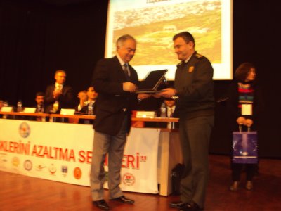 DEPREM RİSKLERİNİN AZALTILMASI SEMİNERİ AYDIN`DA YAPILDI