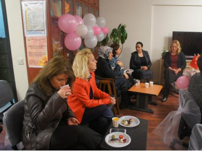 8 MART DÜNYA KADINLAR GÜNÜ KUTLAMASI YAPILDI