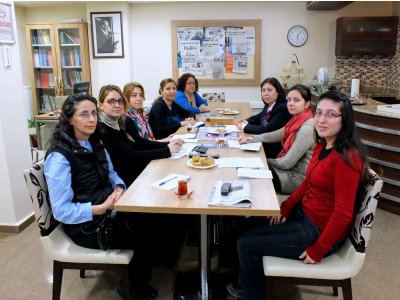 08 MART 2013 TARİHİNDE8220;8 MART DÜNYA KADINLAR GÜNÜ” KAPSAMINDA SAMSUN İKK OLARAK BASIN AÇIKLAMASI YAPILMIŞTIR