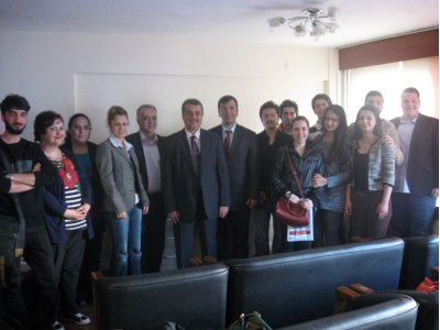 GÜNEŞ ENERJİSİNDEN ELEKTRİK ÜRETMENİN GERÇEĞİ KONULU SEMİNER YAPILDI