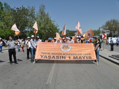 1 MAYIS ULUSLARARASI BİRLİK MÜCADELE VE DAYANIŞMA GÜNÜ`NDE ALANLARDAYDIK