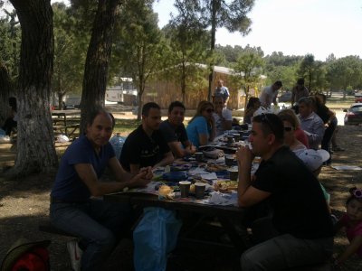 SARNIÇ`TA YAPILAN PİKNİK