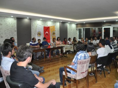 MTA‘DA STAJ YAPAN JEOFİZİK MÜHENDİSLİĞİ BÖLÜMÜ ÖĞRENCİLERİYLE İFTAR YAPILDI