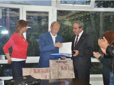 <BR>TMMOB JEOFİZİK MÜHENDİSLERİ ODASI
XV DÖNEM YÖNETİM KURULU GÖREVİ TESLİM ALDI