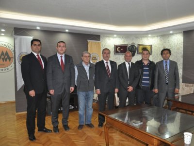<BR>TMMOB JEOFİZİK MÜHENDİSLERİ ODASI
XV DÖNEM YÖNETİM KURULU GÖREVİ TESLİM ALDI