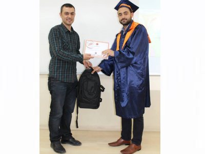 <BR>GÜMÜŞHANE ÜNİVERSİTESİ MEZUNİYET TÖRENİ YAPILDI
