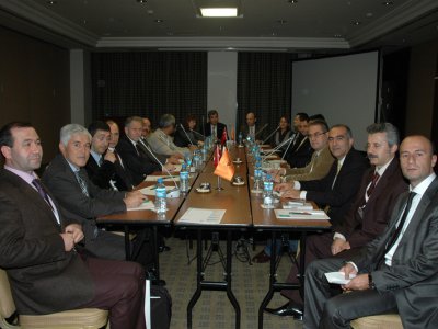 TÜRKİYE 19 ULUSLARARASI JEOFİZİK KONGRE VE SERGİSİNDE 10 ÜNİVERSİTEMİZİN BÖLÜM BAŞKANLARIYLA TOPLANTI YAPILMIŞTIR