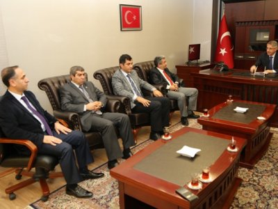 <BR>ELAZIĞ BELEDİYE BAŞKANI MÜCAHİT YANILMAZ İLE GÖRÜŞME YAPILDI