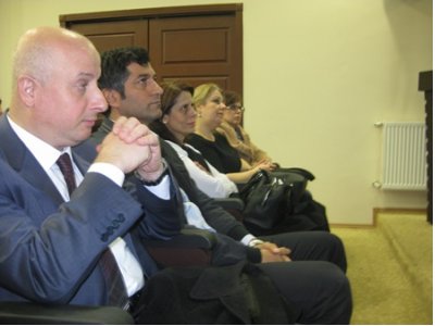 TORBA YASAYA KARŞI YÜRÜTÜLEN MÜCADELE GÜNDEMİ ÇERÇEVESİNDE TRABZONDAKİ TMMOB YE BAĞLI ODALARIN ŞUBE YÖNETİM KURULU ÜYELERİ VE ÇALIŞANLARININ KATILDIĞI BİLGİLENDİRME TOPLANTISI YAPILDI