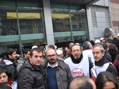 <BR>TMMOB YASASI DEĞİŞİKLİĞİNE KARŞI OLAĞANÜSTÜ GENEL KURUL TOPLANDI 