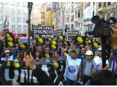 <BR>SOMA İÇİN TÜRKİYE MEYDANLARDAYDI