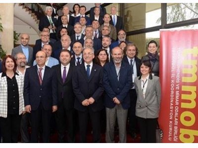 TMMOB`YE BAĞLI ODALAR İSTANBULDA CHP`Lİ 14 BELEDİYE İLE ORTAK MESLEKİ DENETİM VE TEKNİK İŞBİRLİĞİ PROTOKOLÜ İMZALADI 
