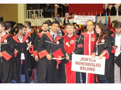 <BR>SÜLEYMAN DEMİREL ÜNİVERSİTESİ MEZUNİYET TÖRENİ YAPILDI 
