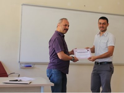 <BR>GÜMÜŞHANE ÜNİVERSİTESİ MEZUNİYET TÖRENİ YAPILDI 
